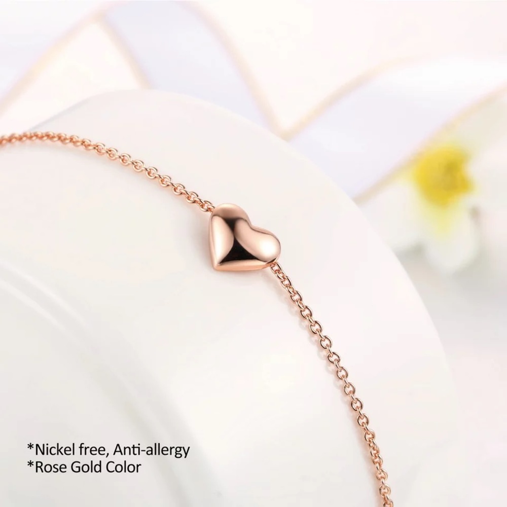 Love Heart Style Rose Gold Bracelet - Picture 2 of 6